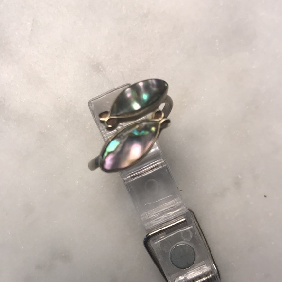 Silver and abalone ring - Picture 5 of 7